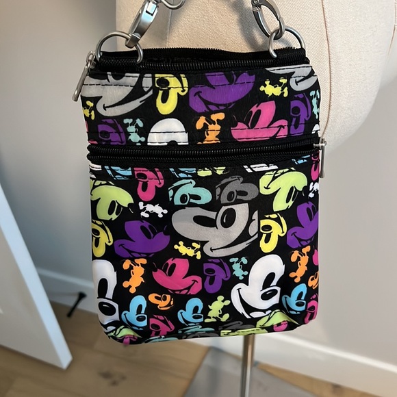 Disney crossbody purse. Nylon. Used once. One Size. Multi color. Mickey Mouse. - Picture 6 of 6